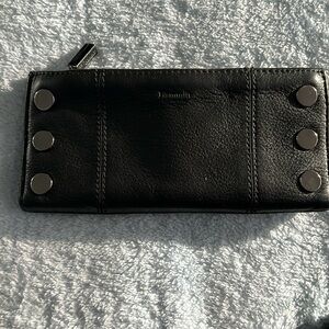 Hammitt women wallet black